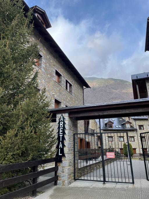 Apartamento Duplex En Benasque Anciles Екстериор снимка