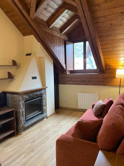 Apartamento Duplex En Benasque Anciles Екстериор снимка